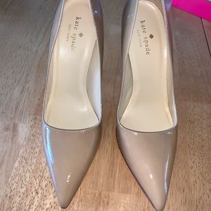Kate Spade Licorice camel/nude patent Pump 7